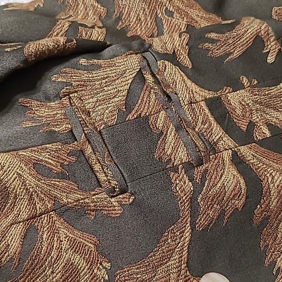 Embroidered Blazer - Picture 6 of 7